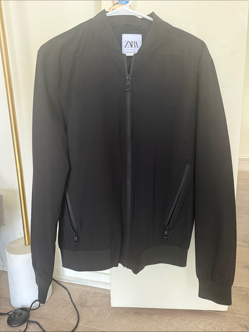 Men’s Zara Black Zip-Up Bomber Jacket